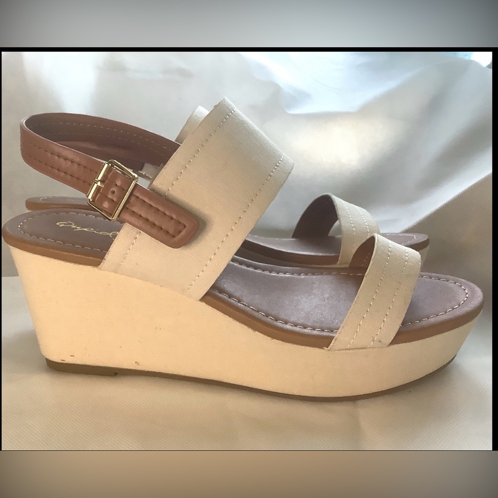 Size 9 Qupid Sandals wedge platform canvas new - Picture 8 of 11